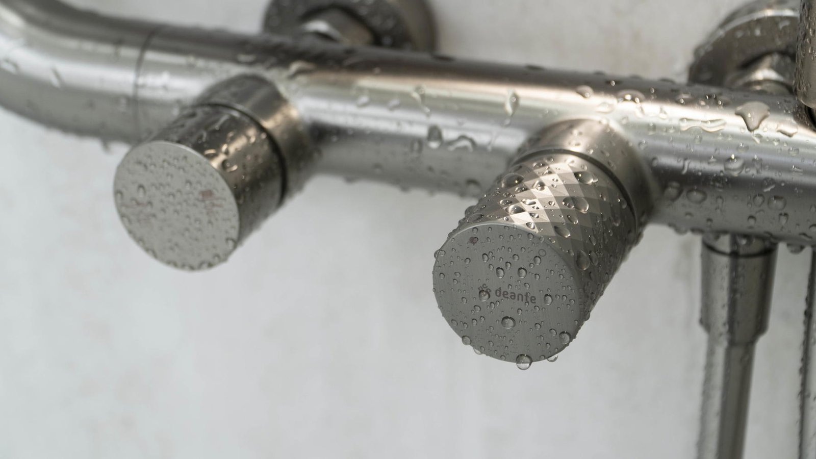 SILIA HEXA - Душевая колонна, со смесителем для душа - брашированная сталь - NHS_F4XM